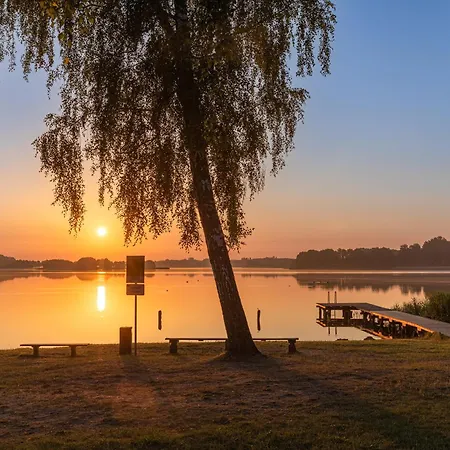Igelnest - 5 Sterne Ferienunterkunft Mit Moeblierter Terrasse Am Krakower * Krakow am See