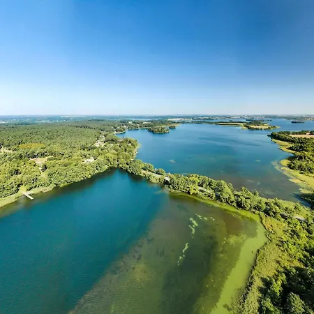 Lotusblume - 5 Sterne Ferienunterkunft Mit Moeblierter Terrasse Am Krakower Appartement